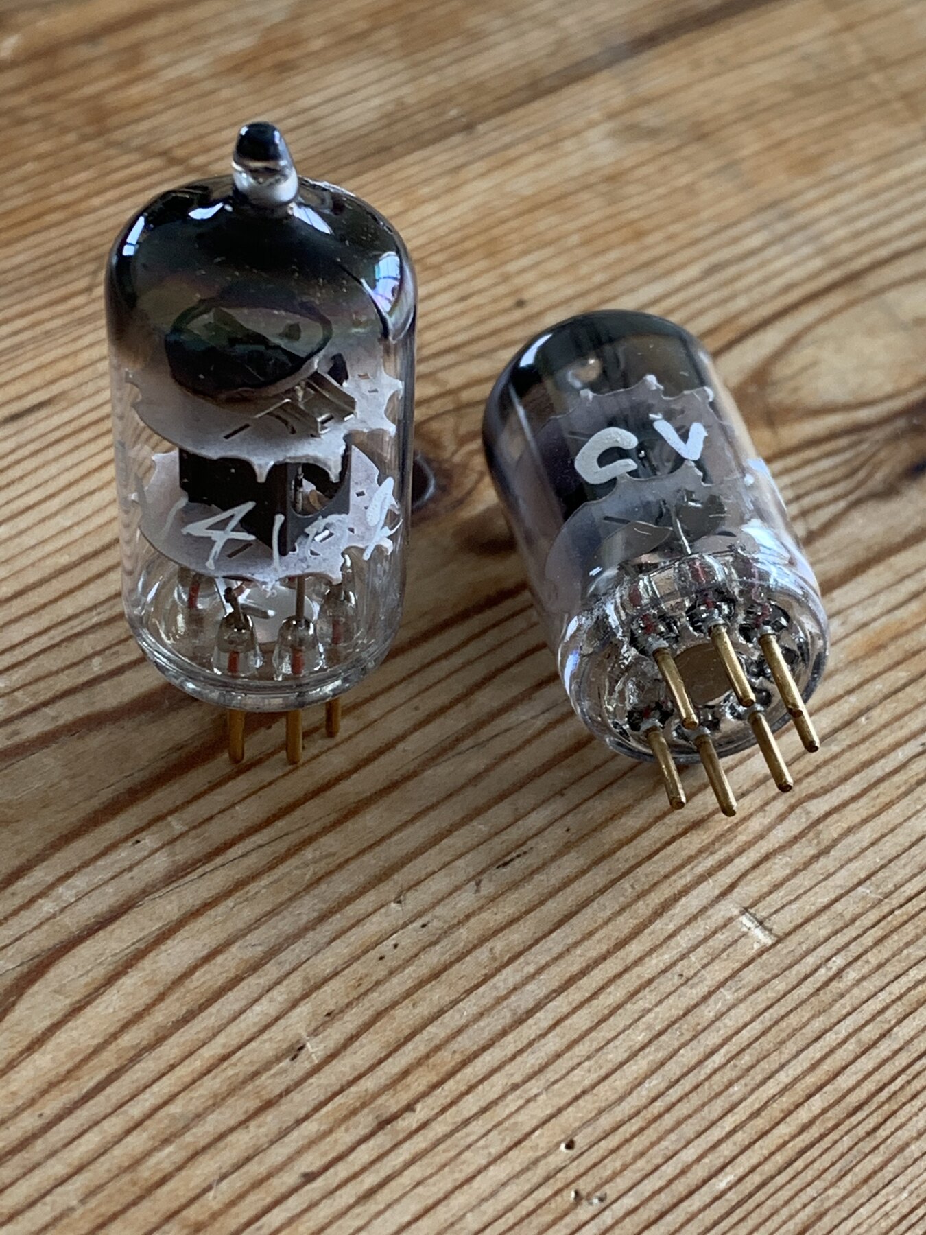 Mullard 8100 gold-pin pair